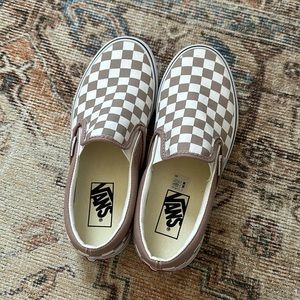 Checkered Vans- Slip on